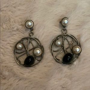 Vintage pearl post dangle earrings